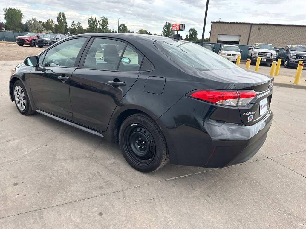 2023 Toyota Corolla LE - Photo 29