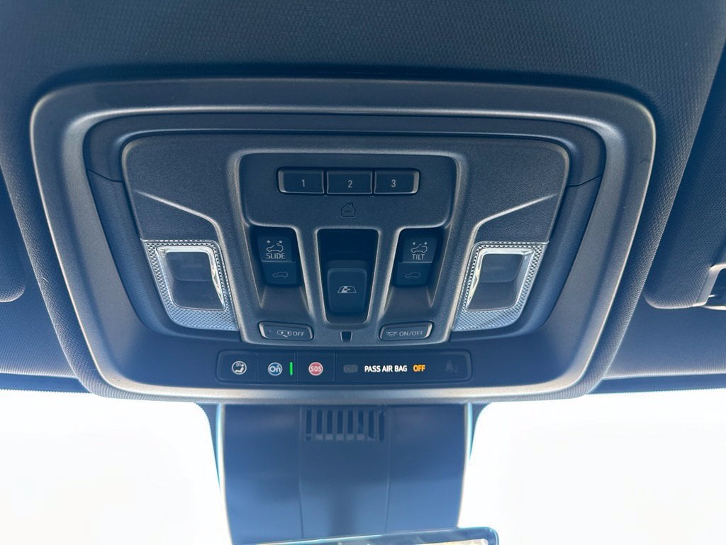 2024 Chevrolet Silverado 2500HD ZR2 - Photo 9