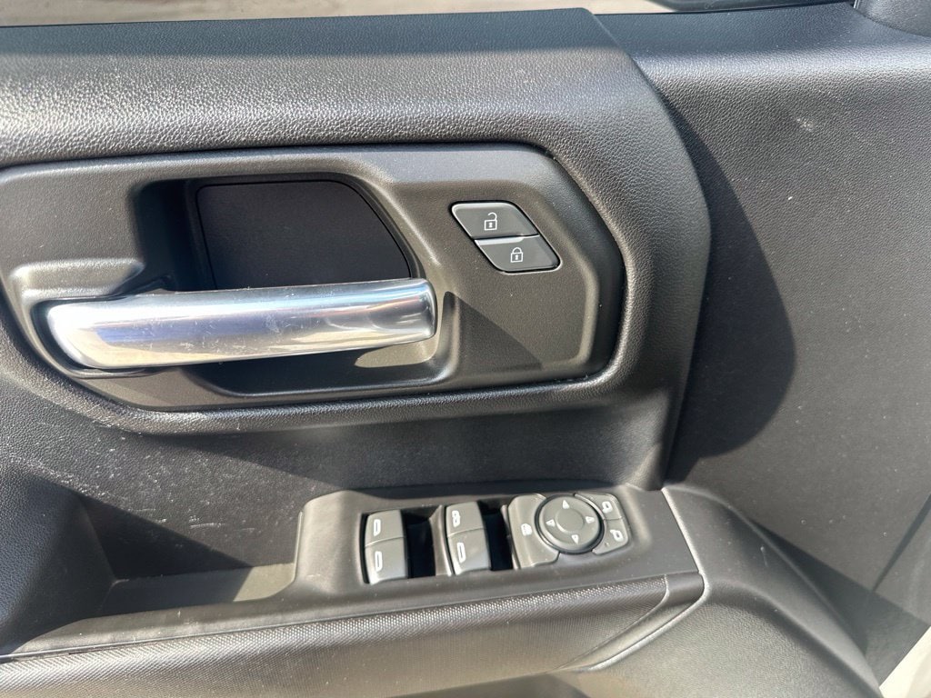 2022 Chevrolet Silverado 1500 Custom - Photo 16