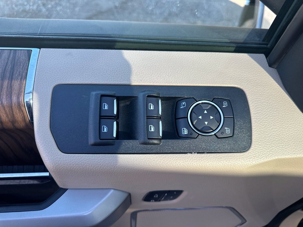 2018 Ford F-150 Lariat - Photo 31