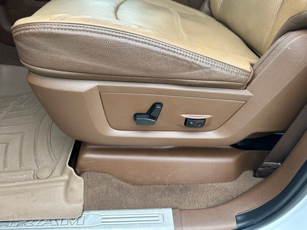 2024 RAM Ram 3500 Pickup Longhorn - Photo 16