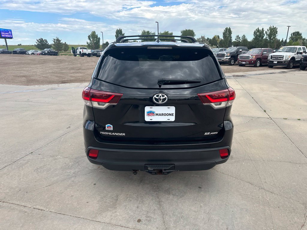 2019 Toyota Highlander SE - Photo 38