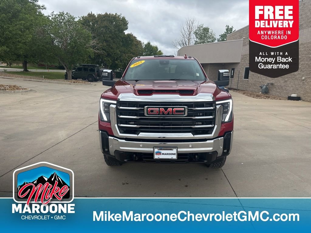 2025 GMC Sierra 4WD Crew Cab Standard Box SLT's photo