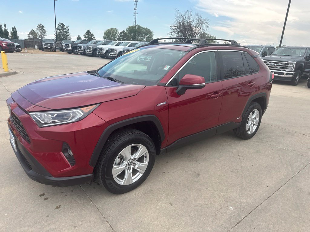 2020 Toyota RAV4 XLE - Photo 35