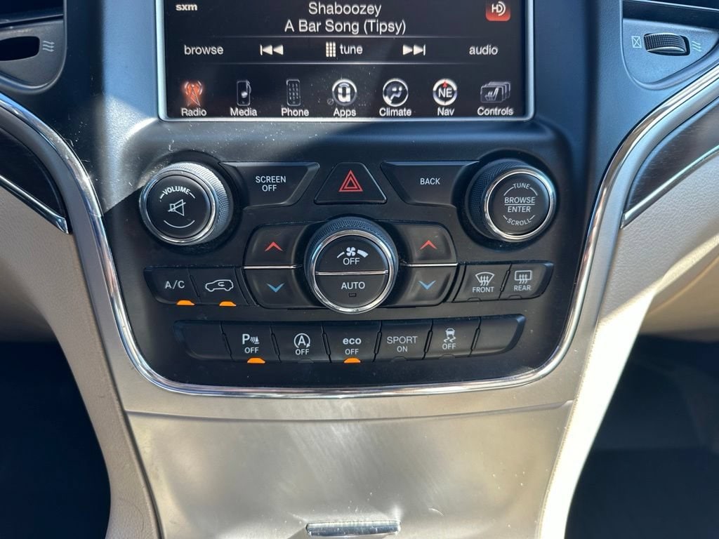 Used 2017 Jeep Grand Cherokee Limited SUV