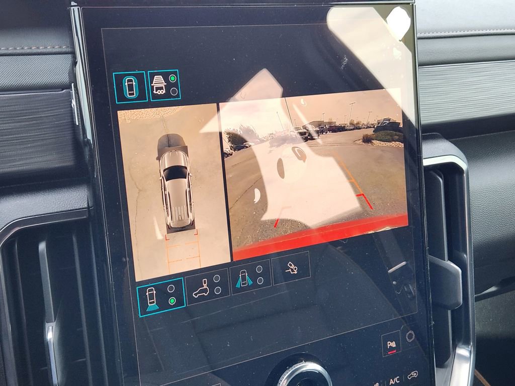 2026 GMC Acadia AT4 - Photo 19