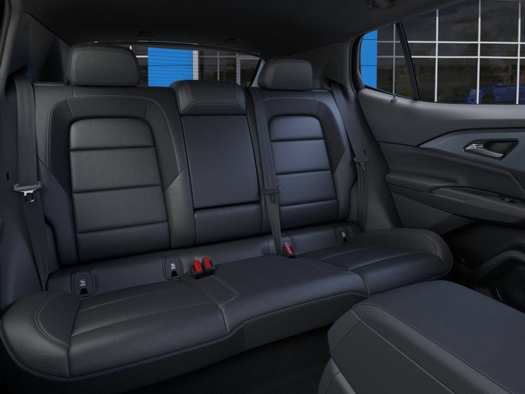 2025 Chevrolet Equinox EV LT - Photo 17