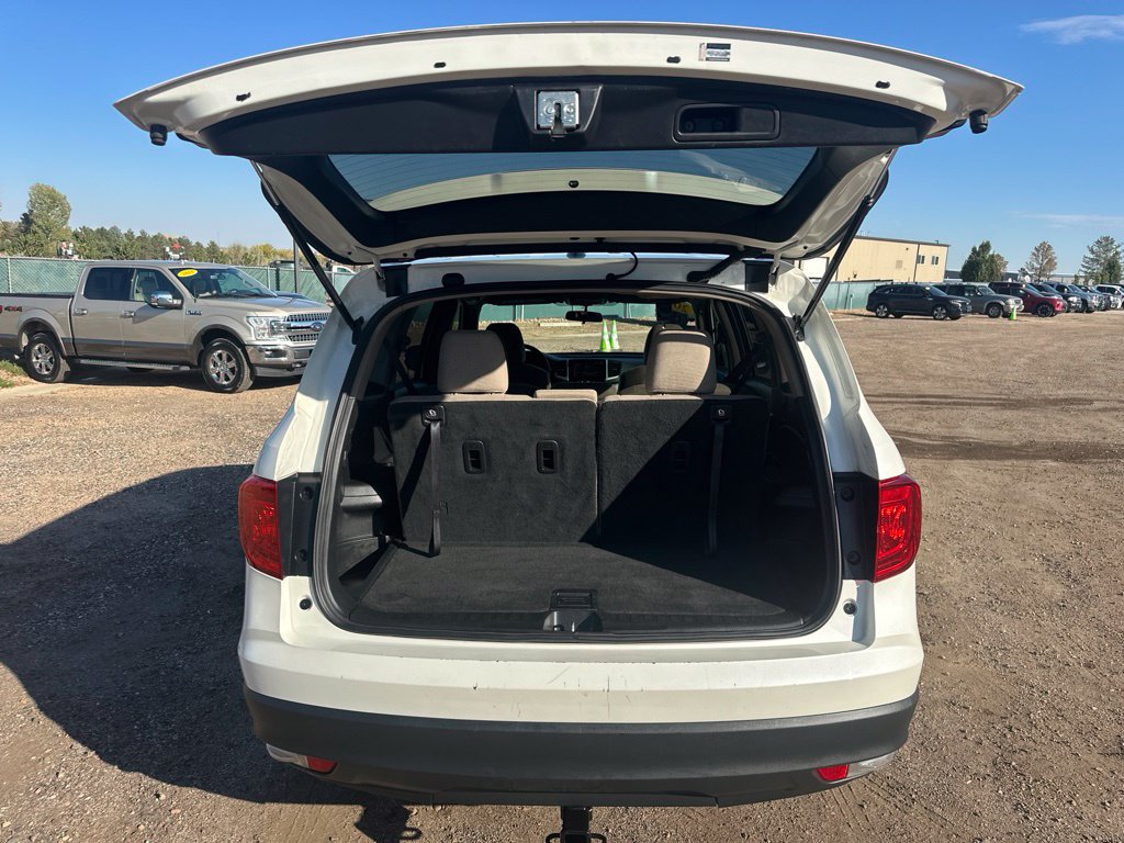 2017 Honda Pilot EX - Photo 29
