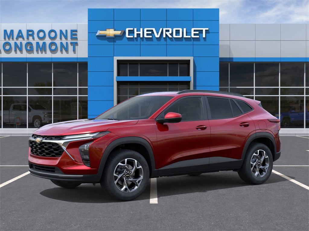 2026 Chevrolet Trax LT photo 2