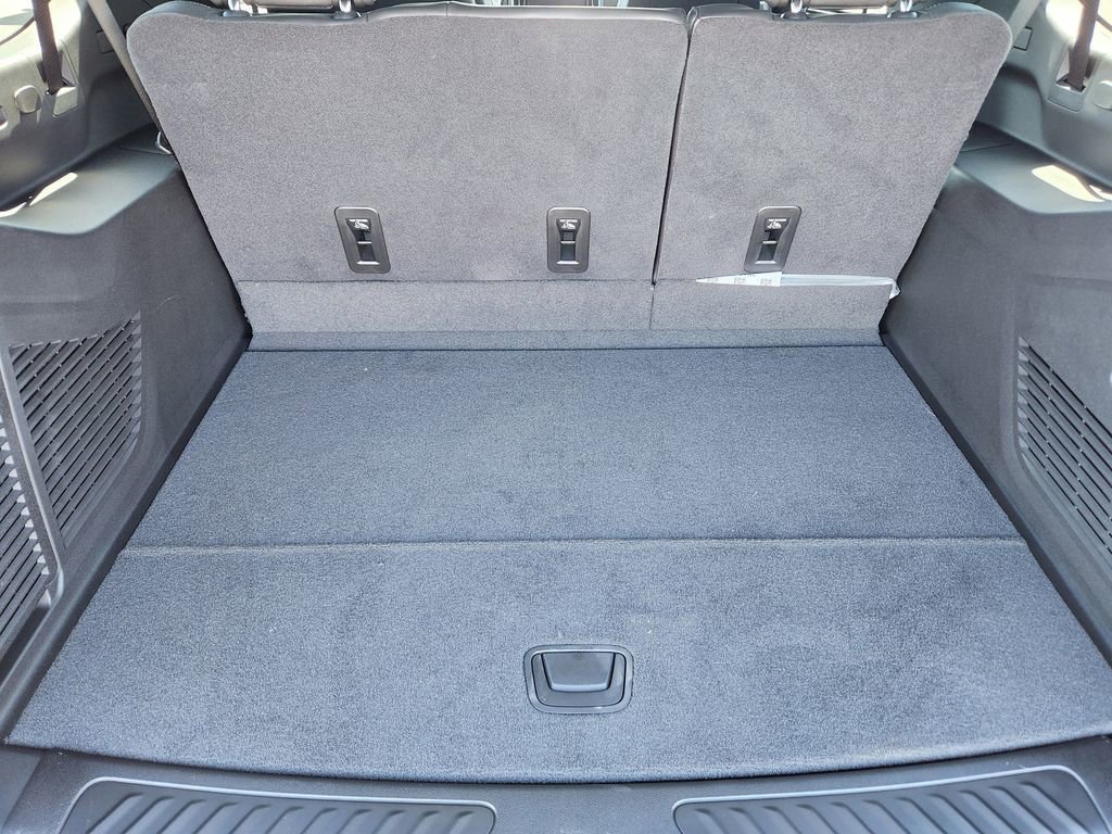 2026 GMC Yukon XL Elevation - Photo 7