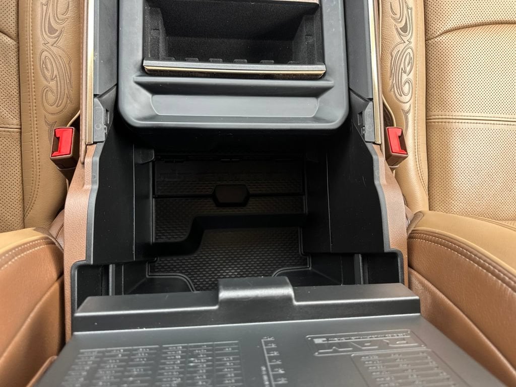 2024 RAM Ram 3500 Pickup Longhorn - Photo 11