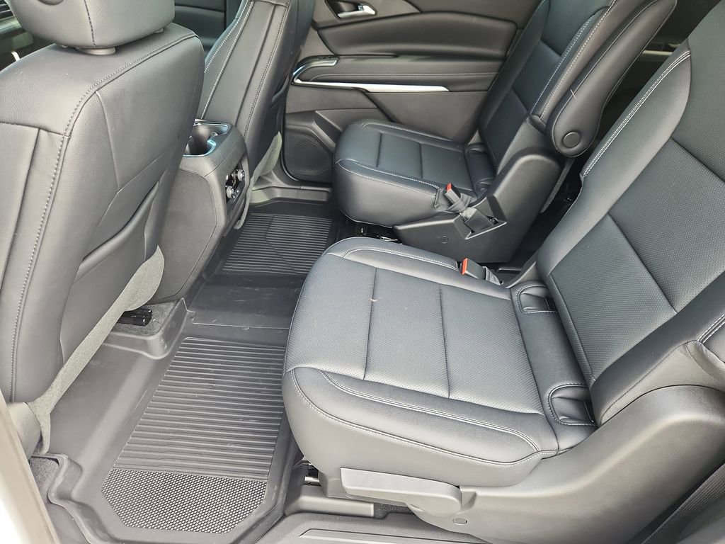 2025 Chevrolet Traverse LT - Photo 8
