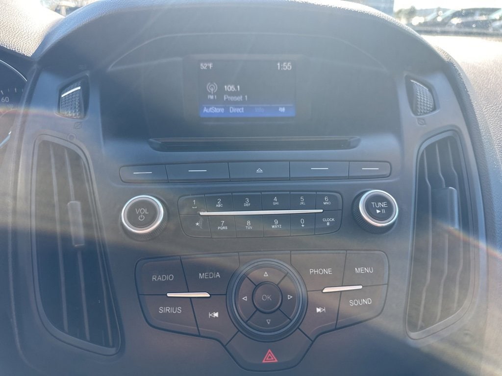 Used 2017 Ford Focus SE Hatchback