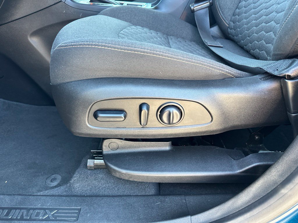 2020 Chevrolet Equinox LT - Photo 13