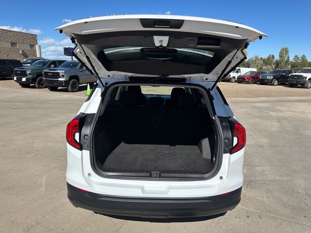 2024 GMC Terrain SLE - Photo 22