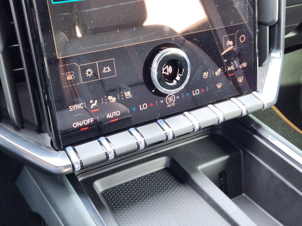 2026 GMC Acadia AT4 - Photo 20