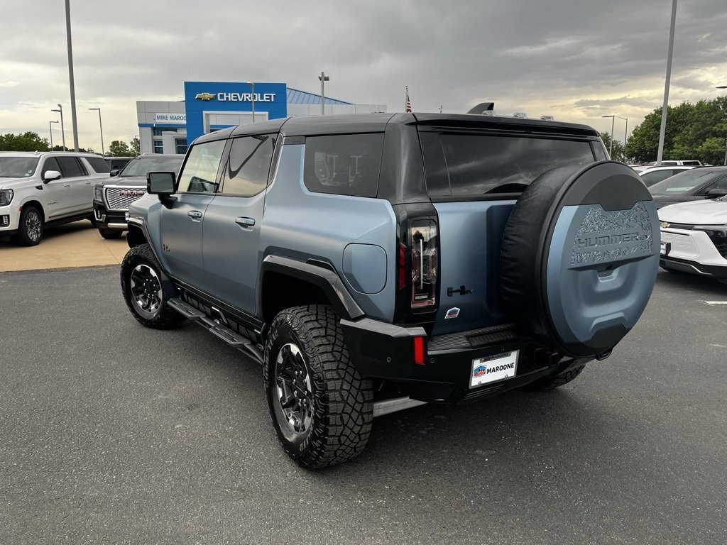 2024 Gmc Hummer EV photo 3