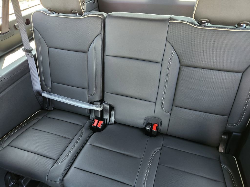 2026 GMC Yukon XL Elevation - Photo 10
