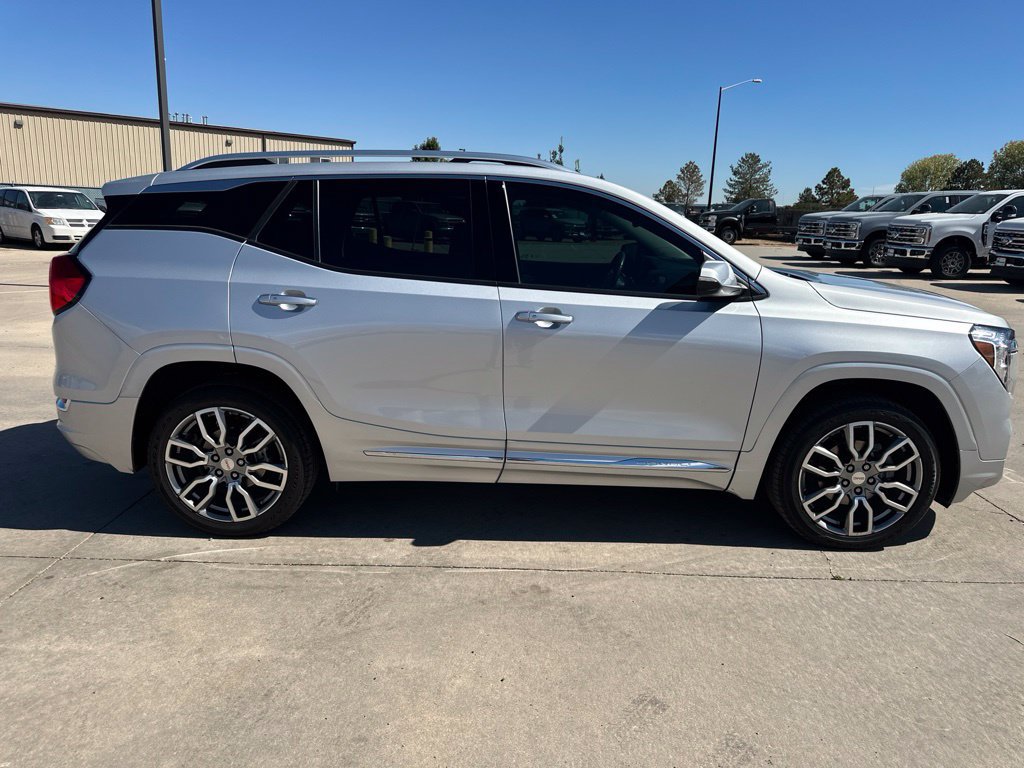 2022 GMC Terrain Denali - Photo 37