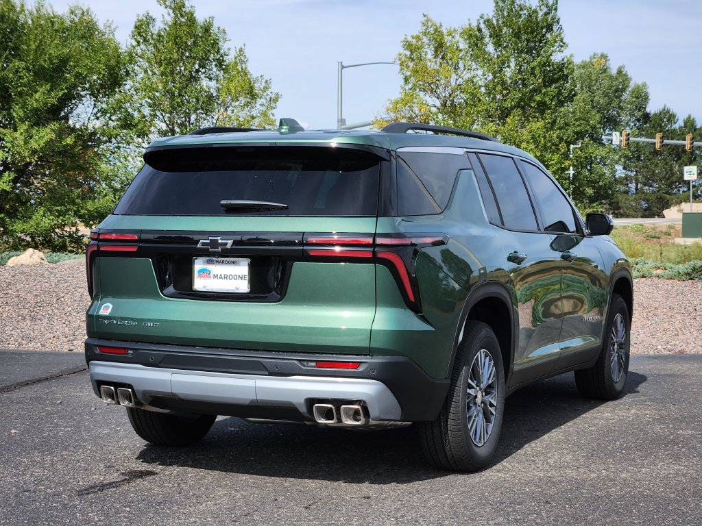 New 2027 Chevrolet Traverse LT SUV