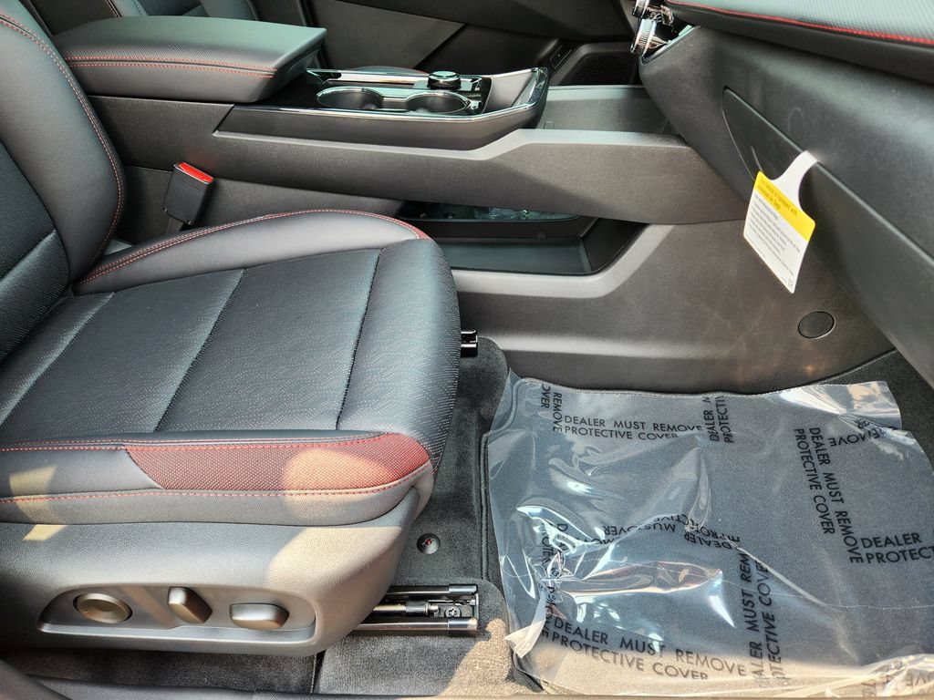 2027 Chevrolet Equinox RS - Photo 14