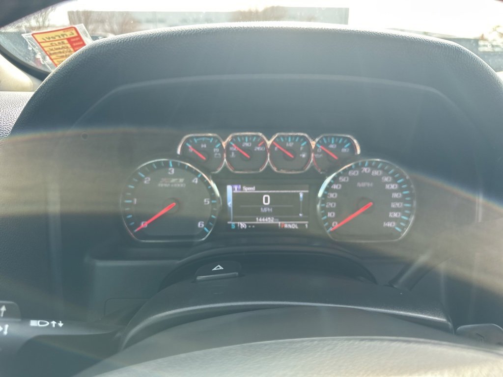 2017 Chevrolet Silverado 2500HD LT photo 2