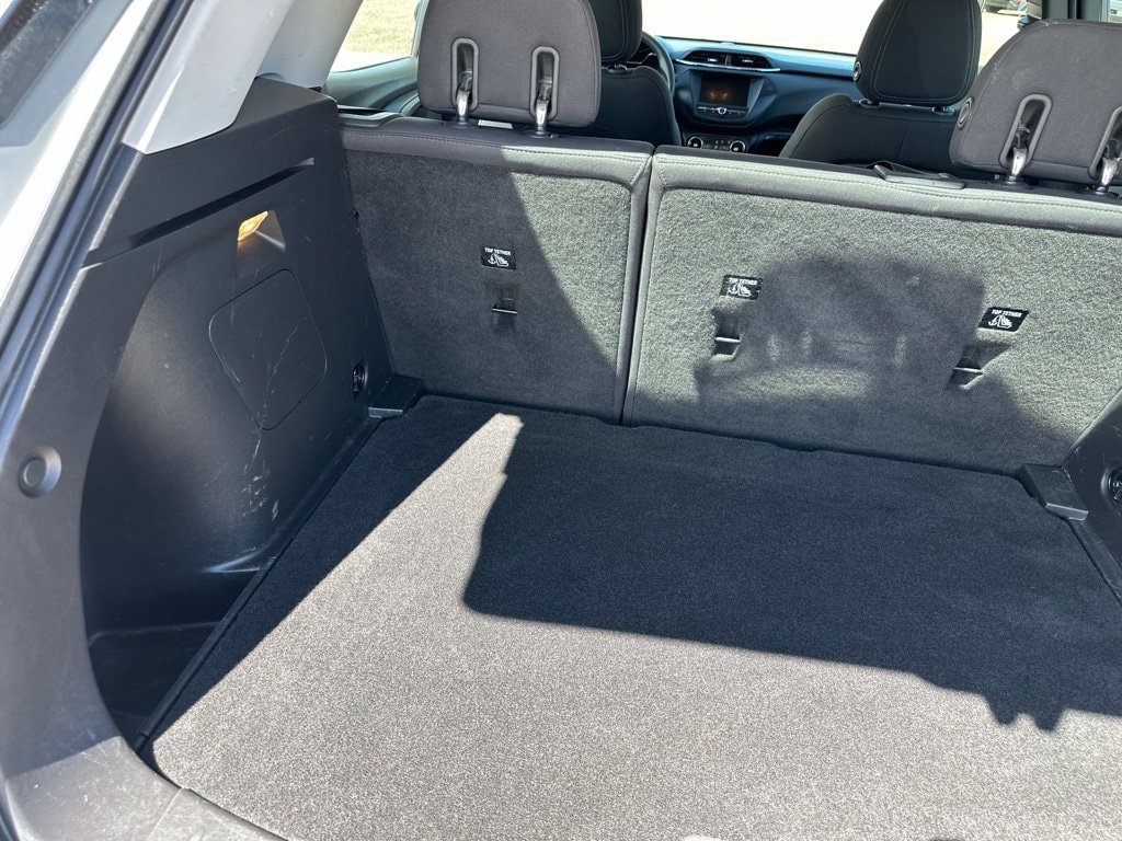 2023 Chevrolet TrailBlazer LS - Photo 23
