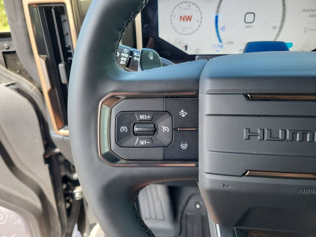 2025 GMC HUMMER EV 3X - Photo 15