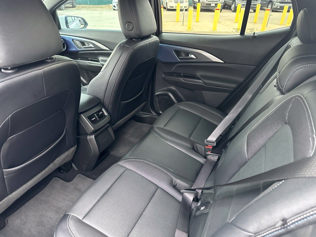 2024 Chevrolet Equinox EV LT - Photo 16