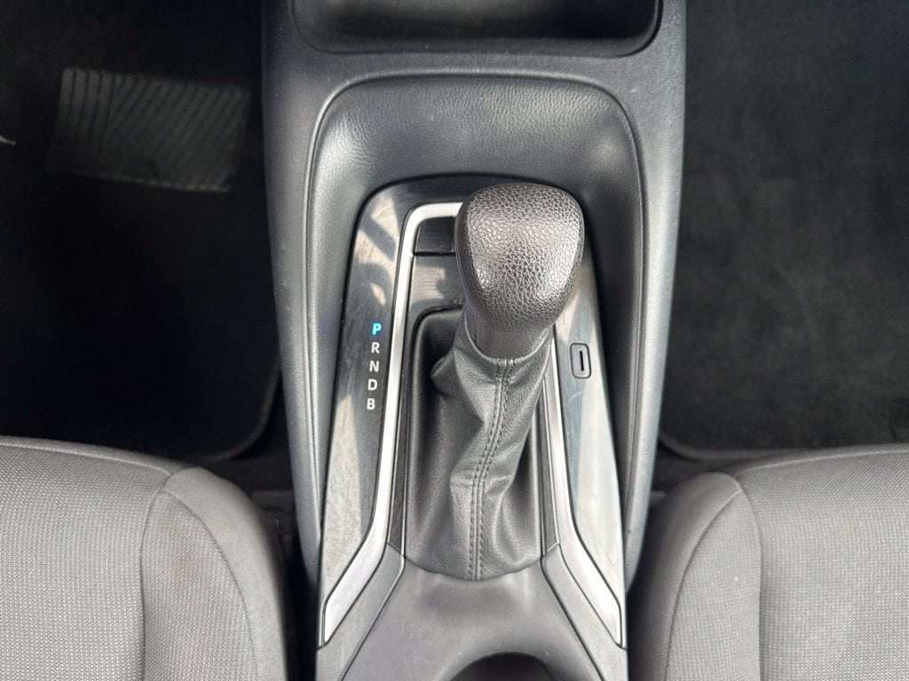 2023 Toyota Corolla LE - Photo 6