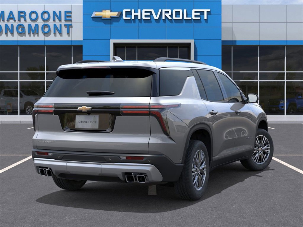 2025 Chevrolet Traverse photo 4