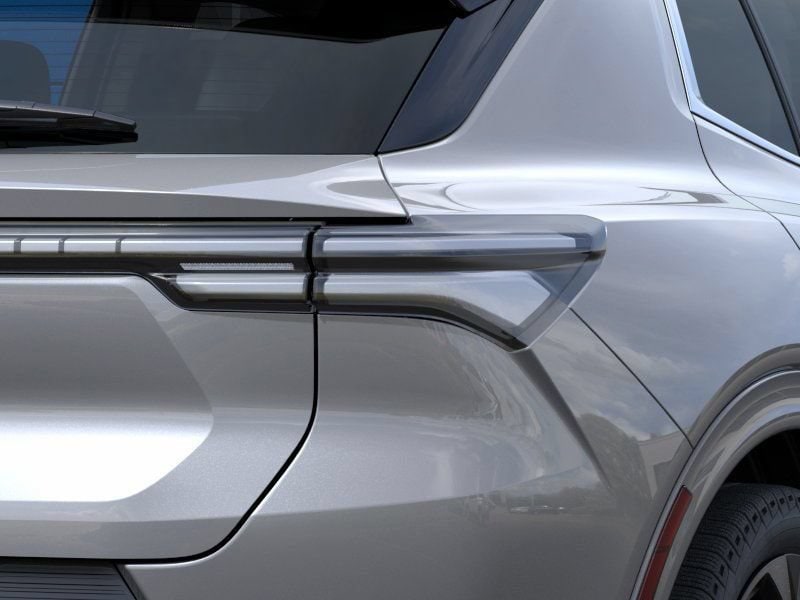 2025 Chevrolet Equinox EV LT - Photo 11