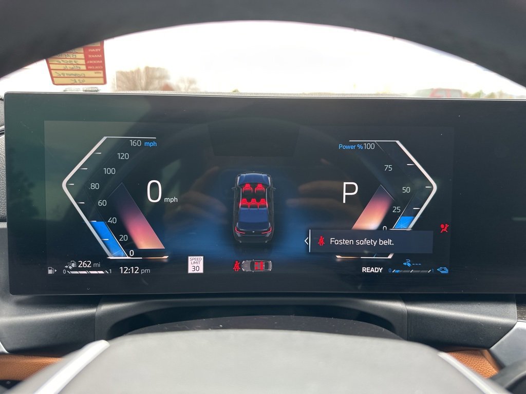 2023 Bmw 330e xDrive Sedan photo 2