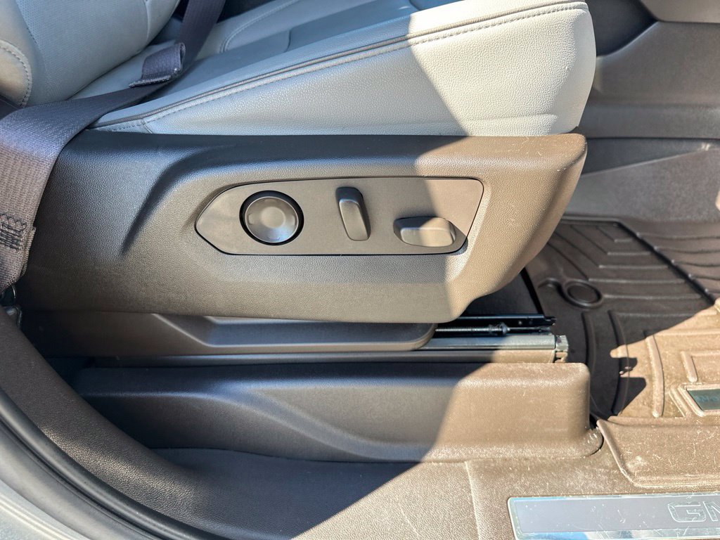 2021 GMC Yukon XL SLT - Photo 35
