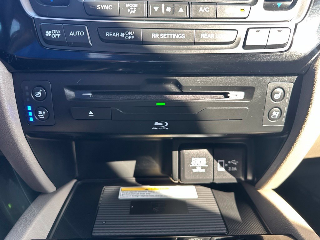 2021 Honda Pilot Elite - Photo 6