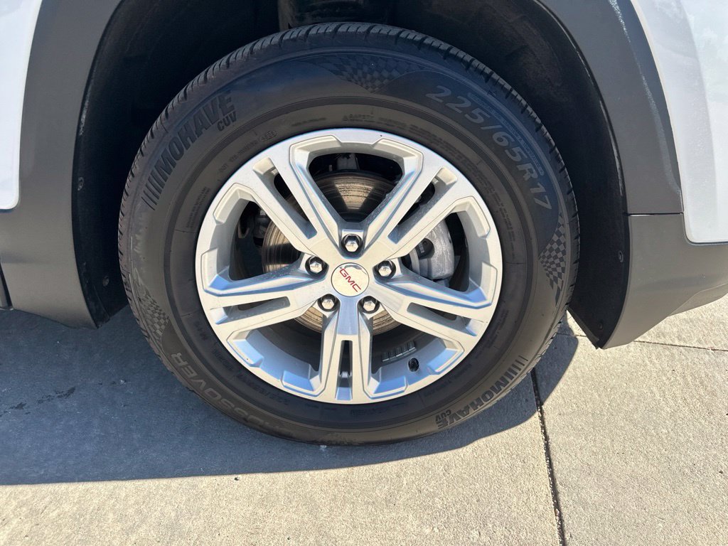 2024 GMC Terrain SLE - Photo 39