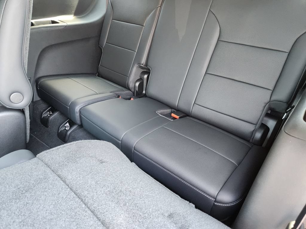 2026 Chevrolet Traverse LT - Photo 11