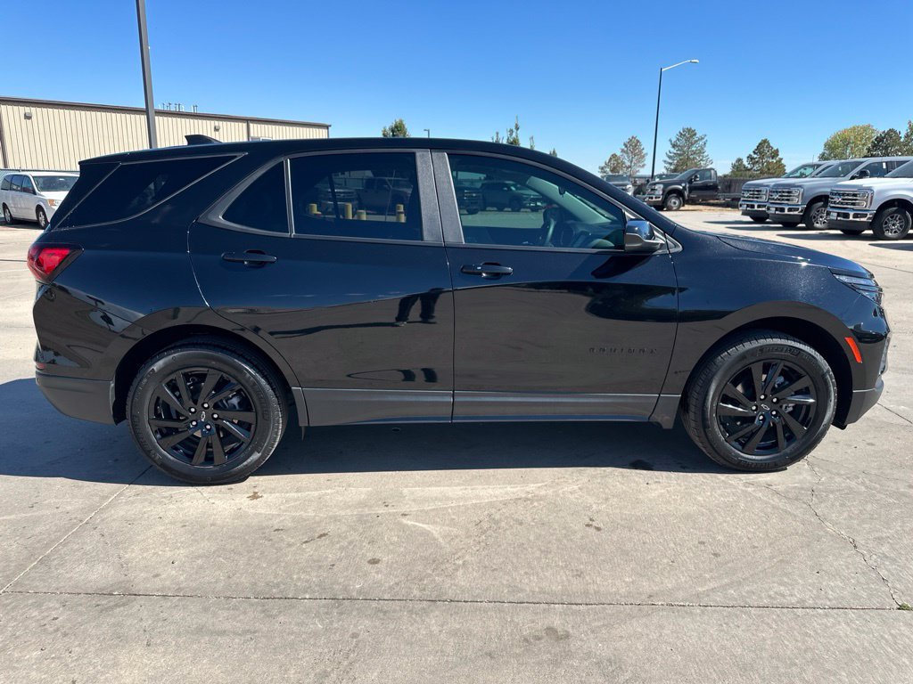 2024 Chevrolet Equinox LS - Photo 43