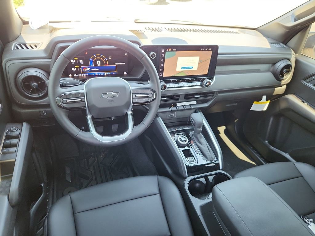 2025 Chevrolet Colorado Trail Boss - Photo 10