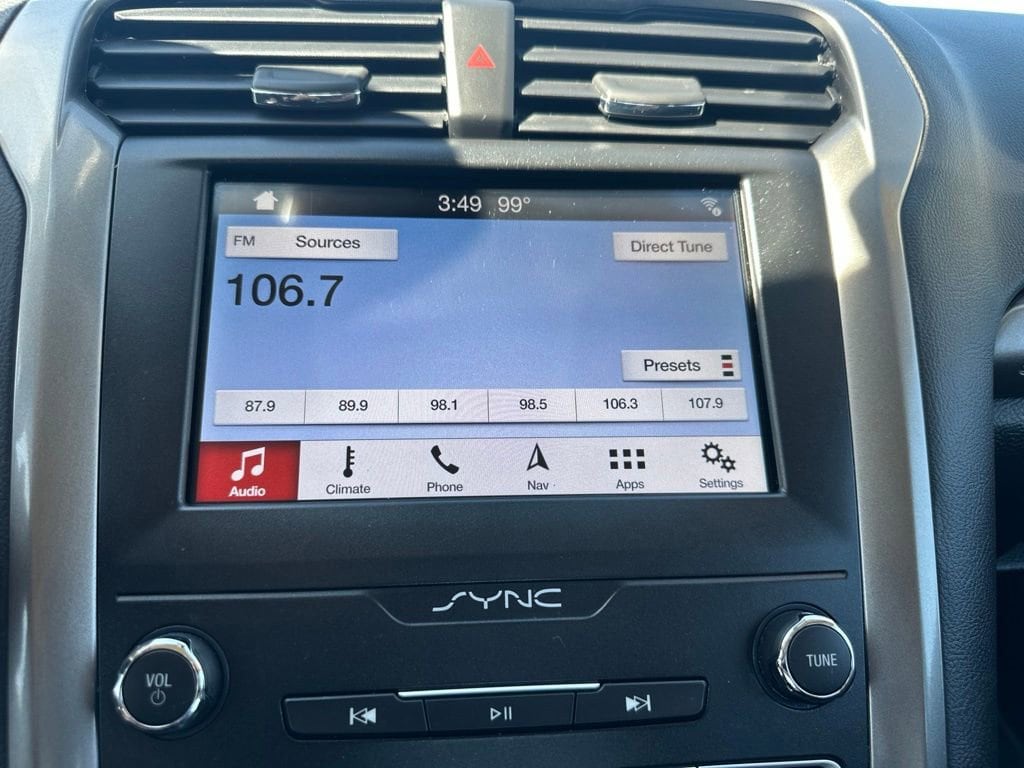 Used 2019 Ford Fusion SE Sedan