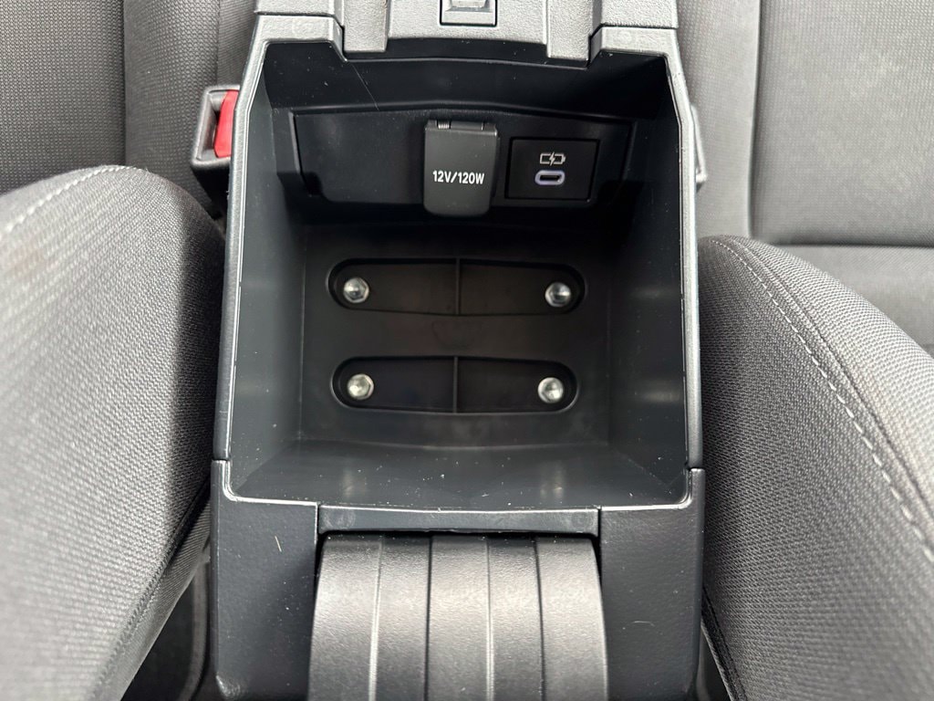 2023 Toyota Corolla LE - Photo 8