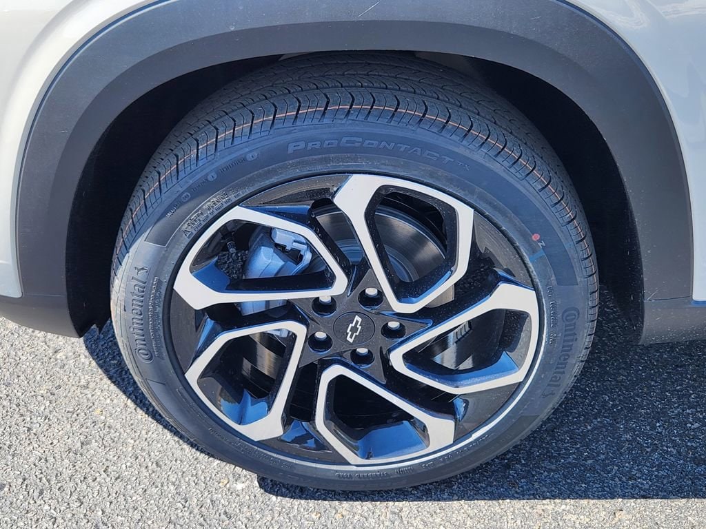 2026 Chevrolet Trax RS - Photo 6