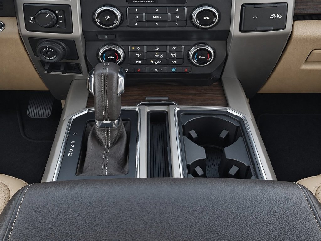 2018 Ford F-150 Lariat - Photo 19