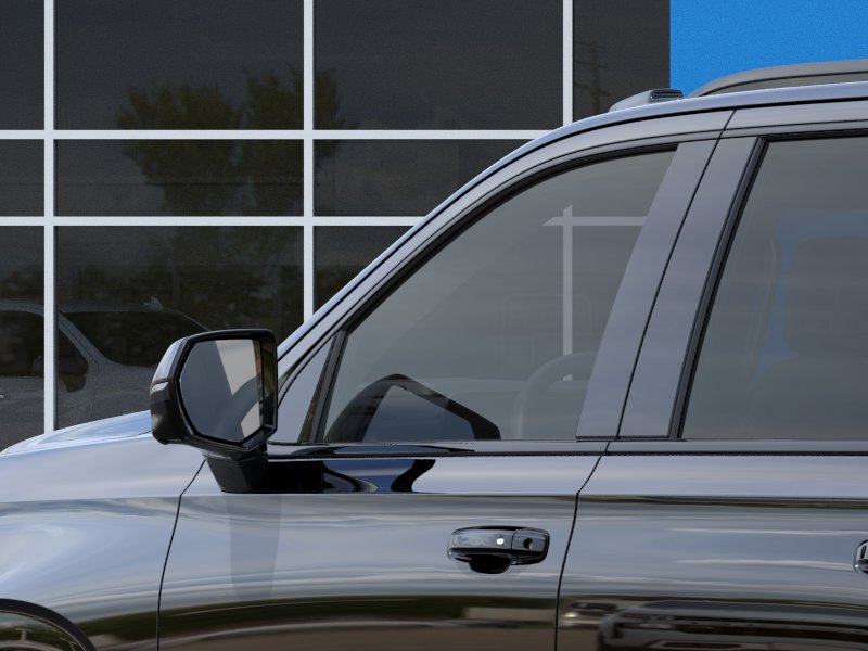 2026 Chevrolet Suburban RST - Photo 36