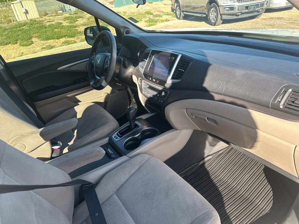 2017 Honda Pilot EX - Photo 38