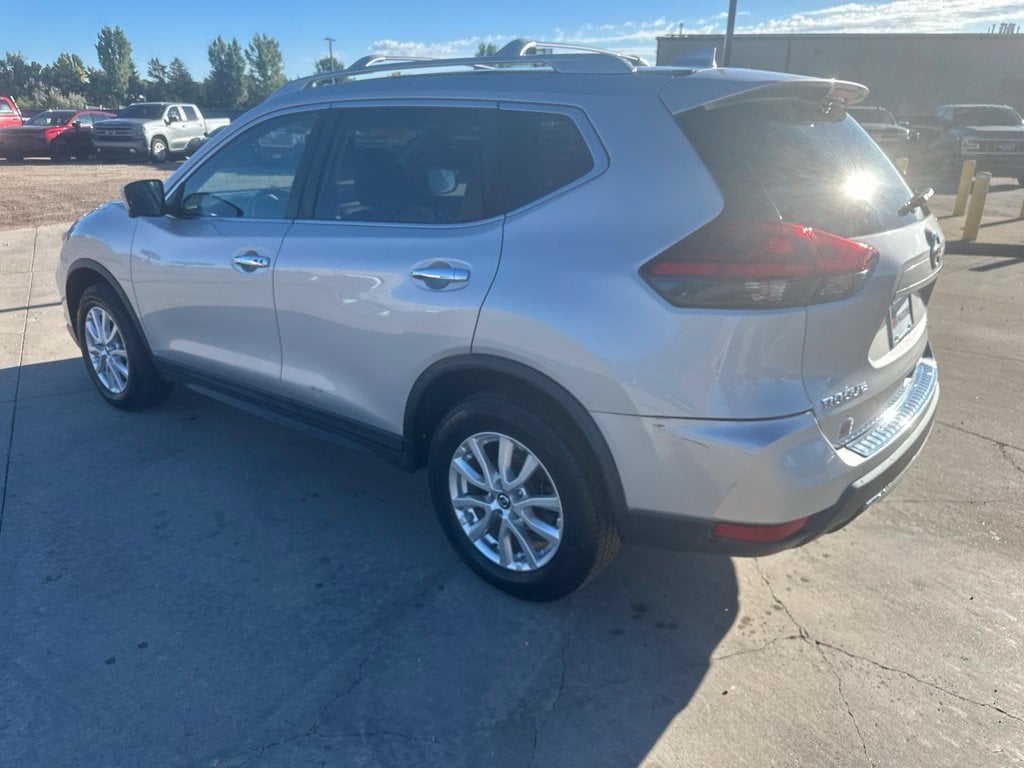 2017 Nissan Rogue SV - Photo 35