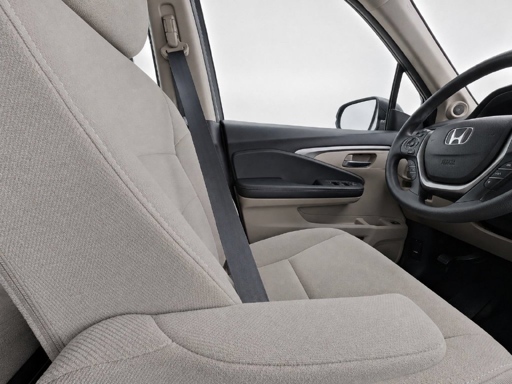 2017 Honda Pilot EX - Photo 17