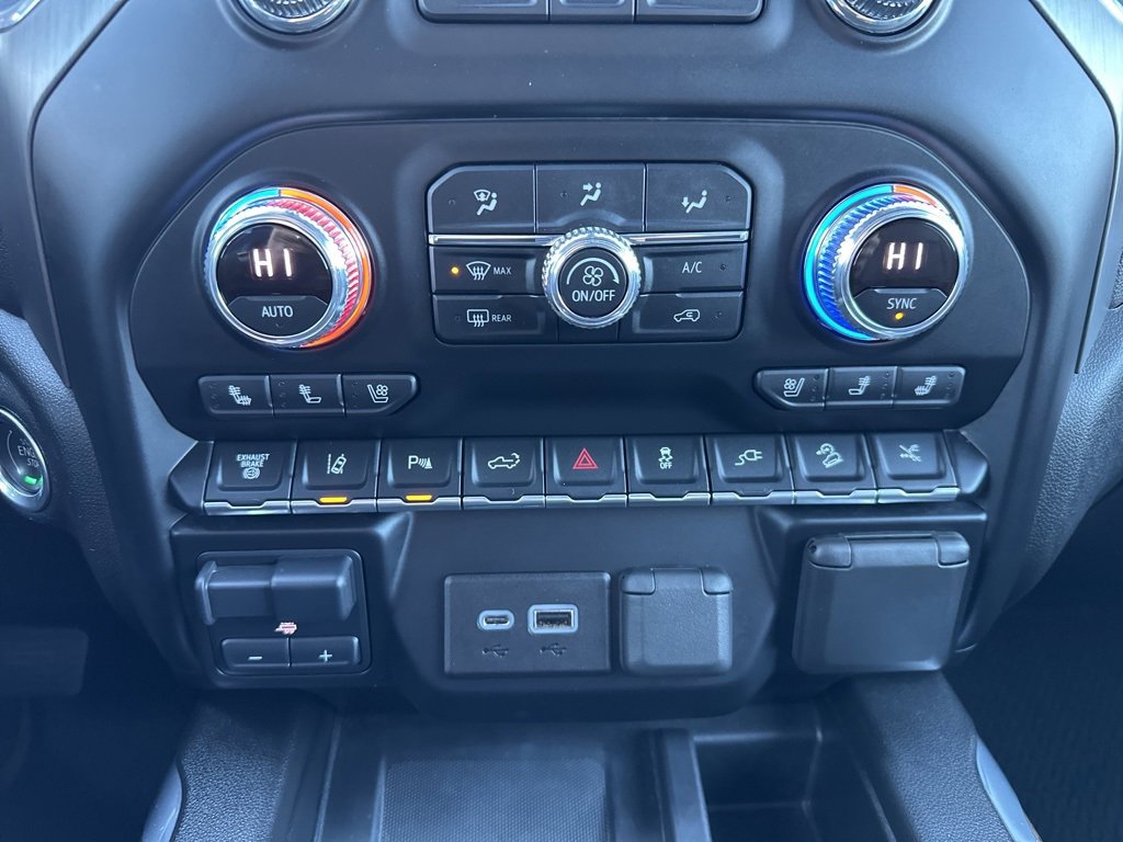 2021 Gmc Sierra 2500 HD Denali photo 4