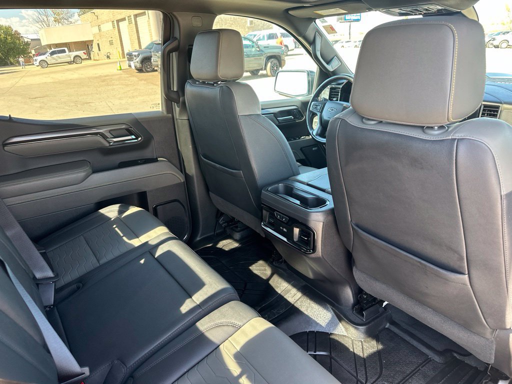 2024 Chevrolet Silverado 1500 ZR2 - Photo 23