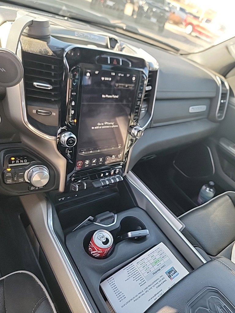 2019 Ram 1500 Laramie photo 2